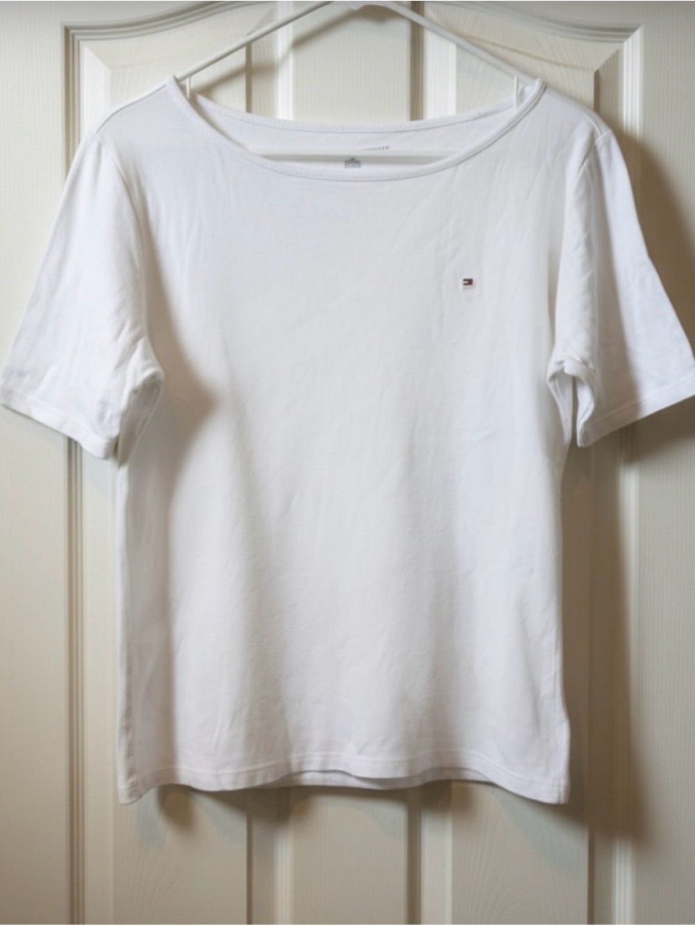 Tommy Hilfiger White Scoop Neck Short-Sleeve Tee